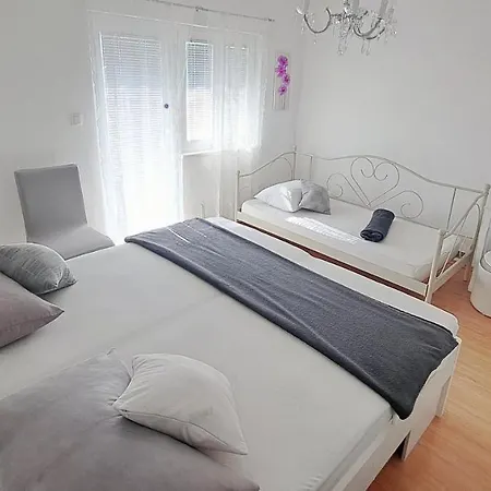 Apartmán Maria *